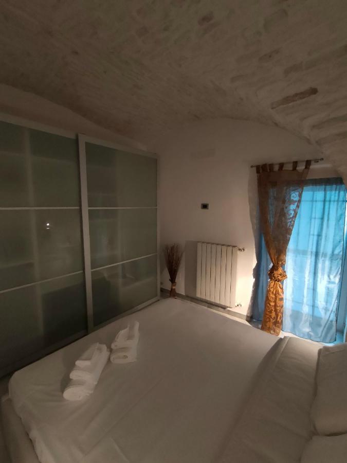 Stone House Apartment Мартина Франка Екстериор снимка