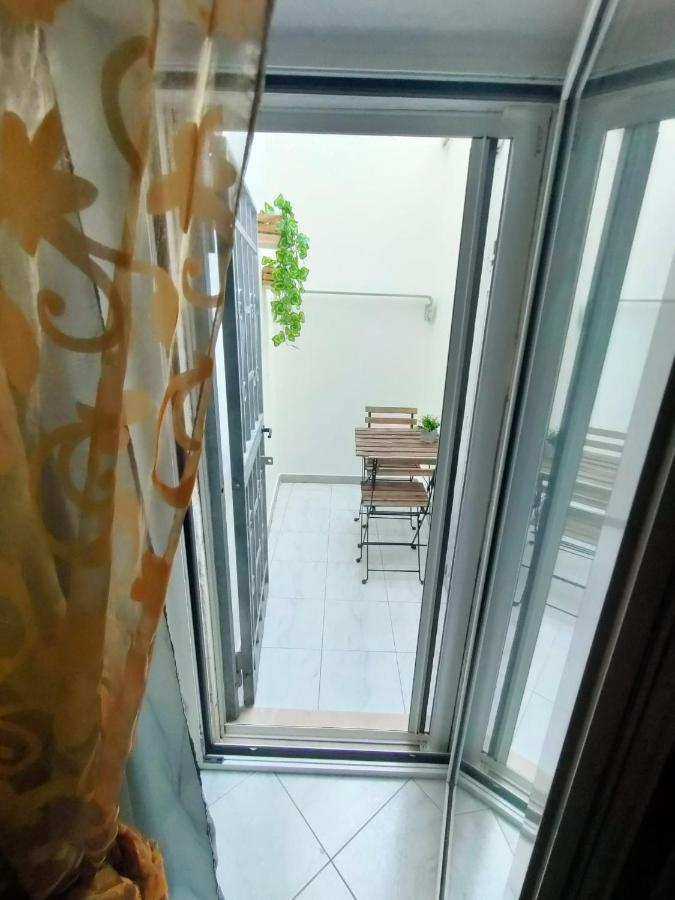 Stone House Apartment Мартина Франка Екстериор снимка